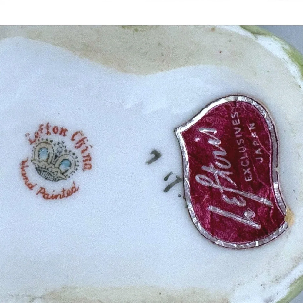 Lefton china hand